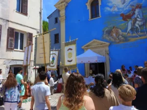 Fête Dieu fin 21.35.33